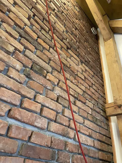 Detail vyústění vzduchu po dokončení montáže.